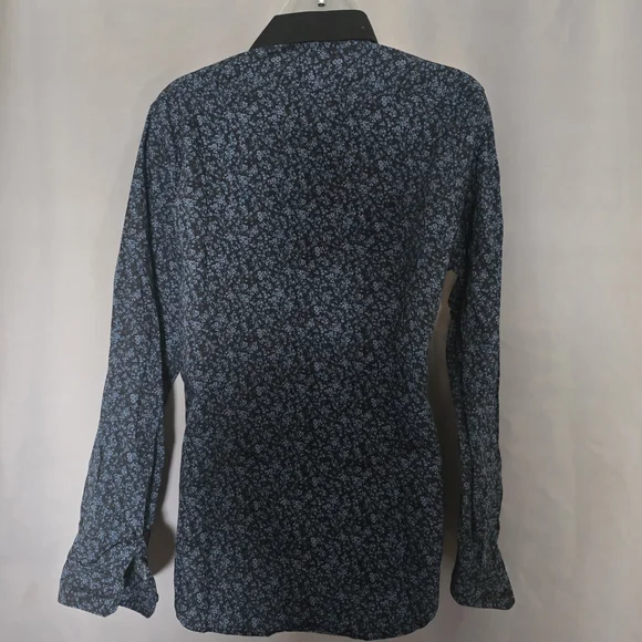 EXPRESS 3 Mens Black and Patterned Button-Up Shirt Bundle - Picture 7 of 13